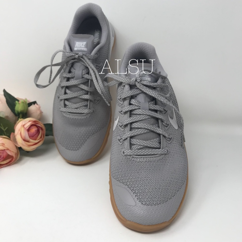 NWT Nike Metcon 4 Vast Grey m/W AUTHENTIC - Picture 2 of 8